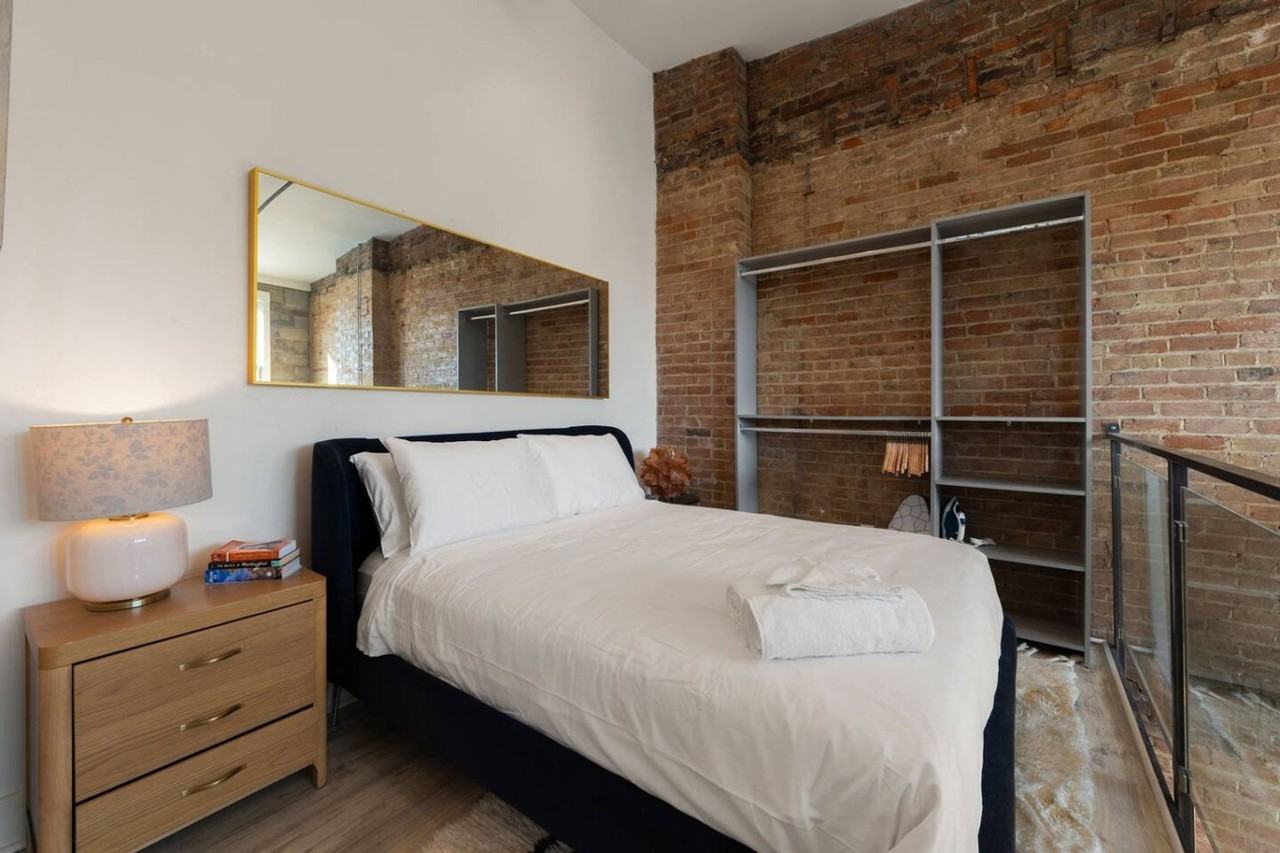 1710 Elm St #1644149P - Photo 4 of 35