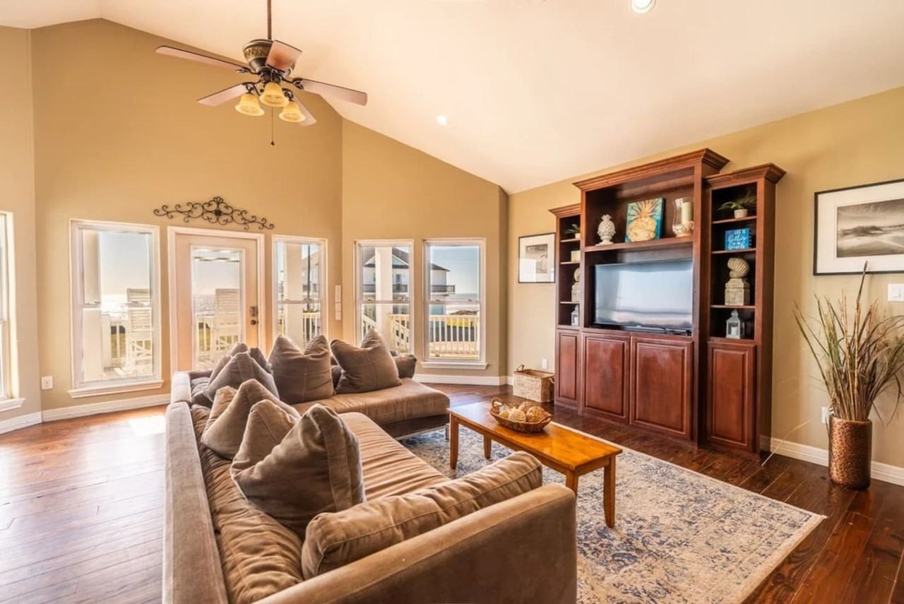 773 Bolivar Dunes Blvd #1647133P - Photo 2 of 40