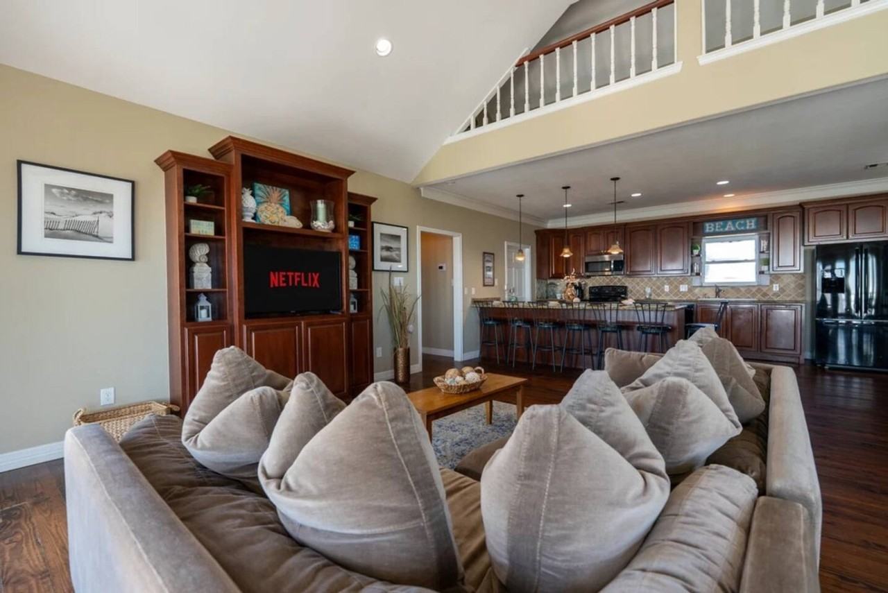 773 Bolivar Dunes Blvd #1647133P - Photo 3 of 40