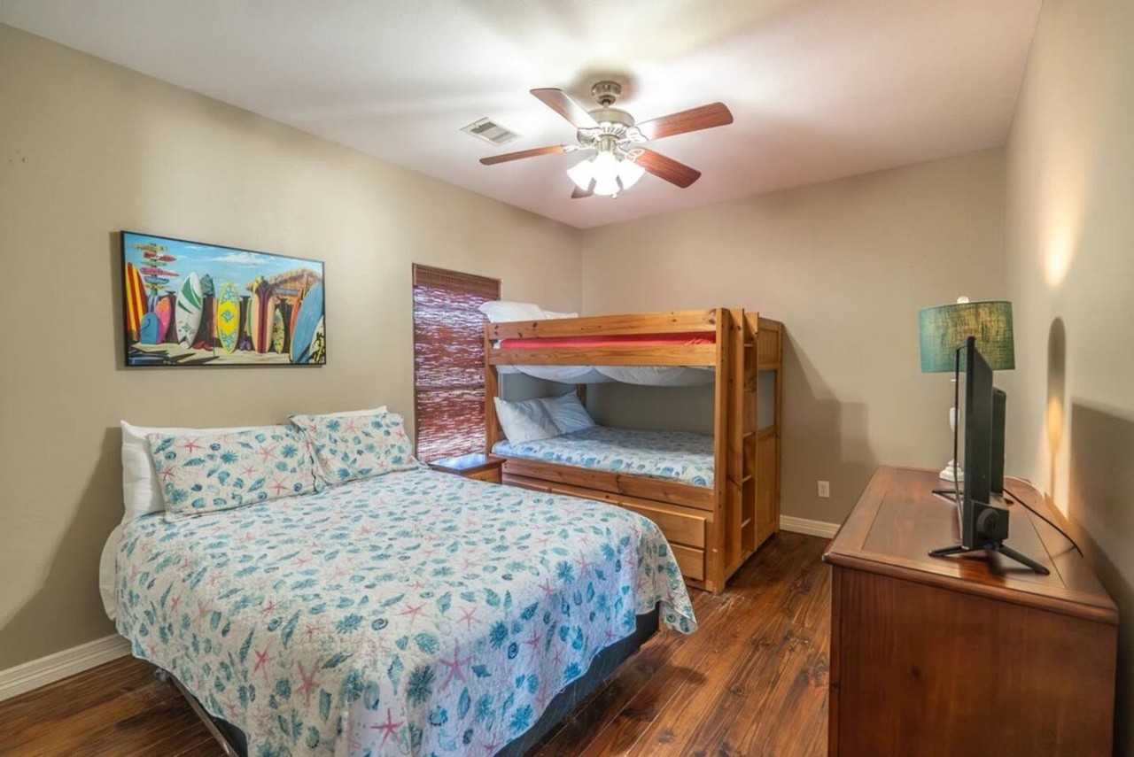 773 Bolivar Dunes Blvd #1647133P - Photo 5 of 40