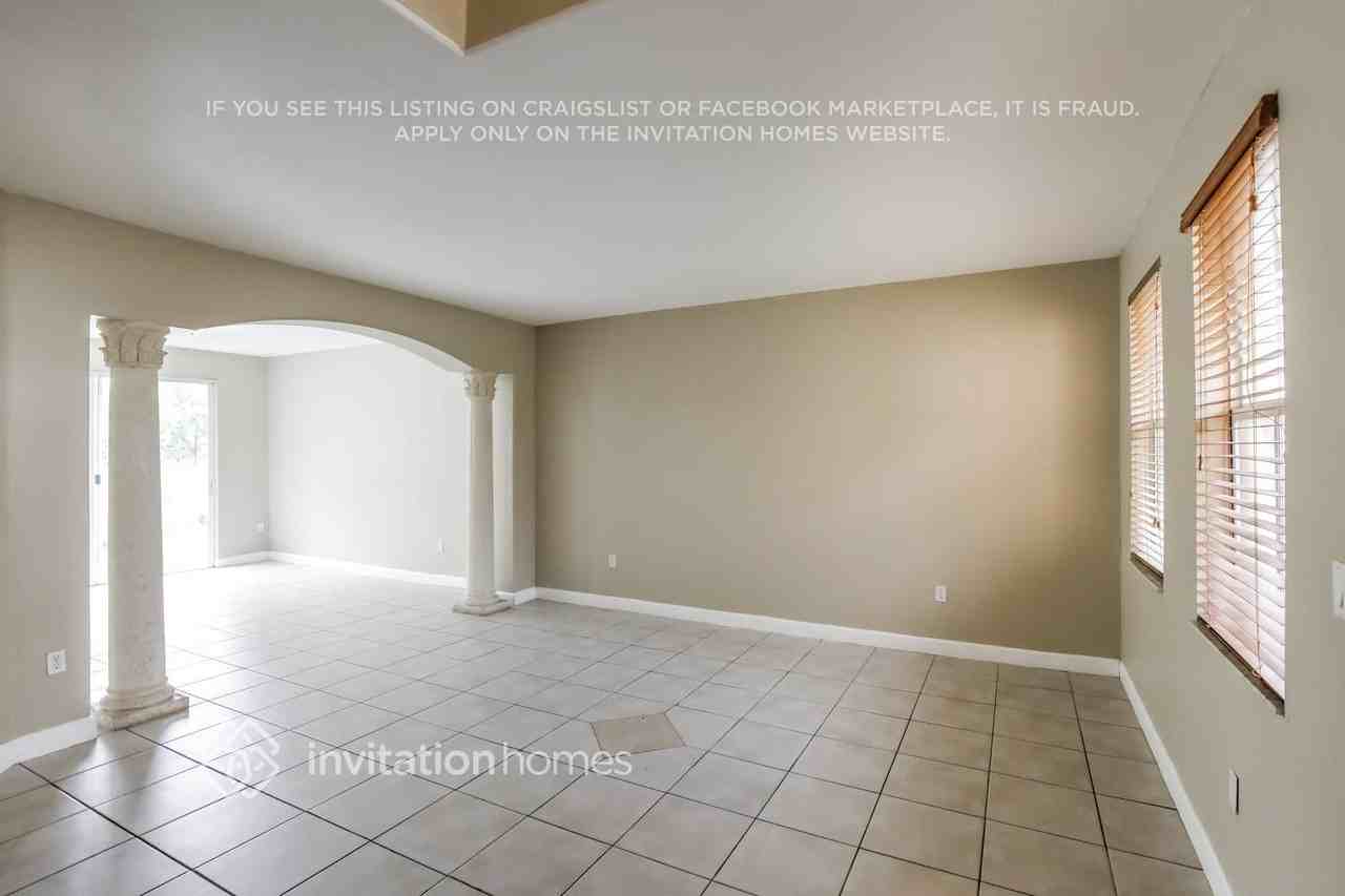 14941 Sw 17th Ln - Photo 4 of 18