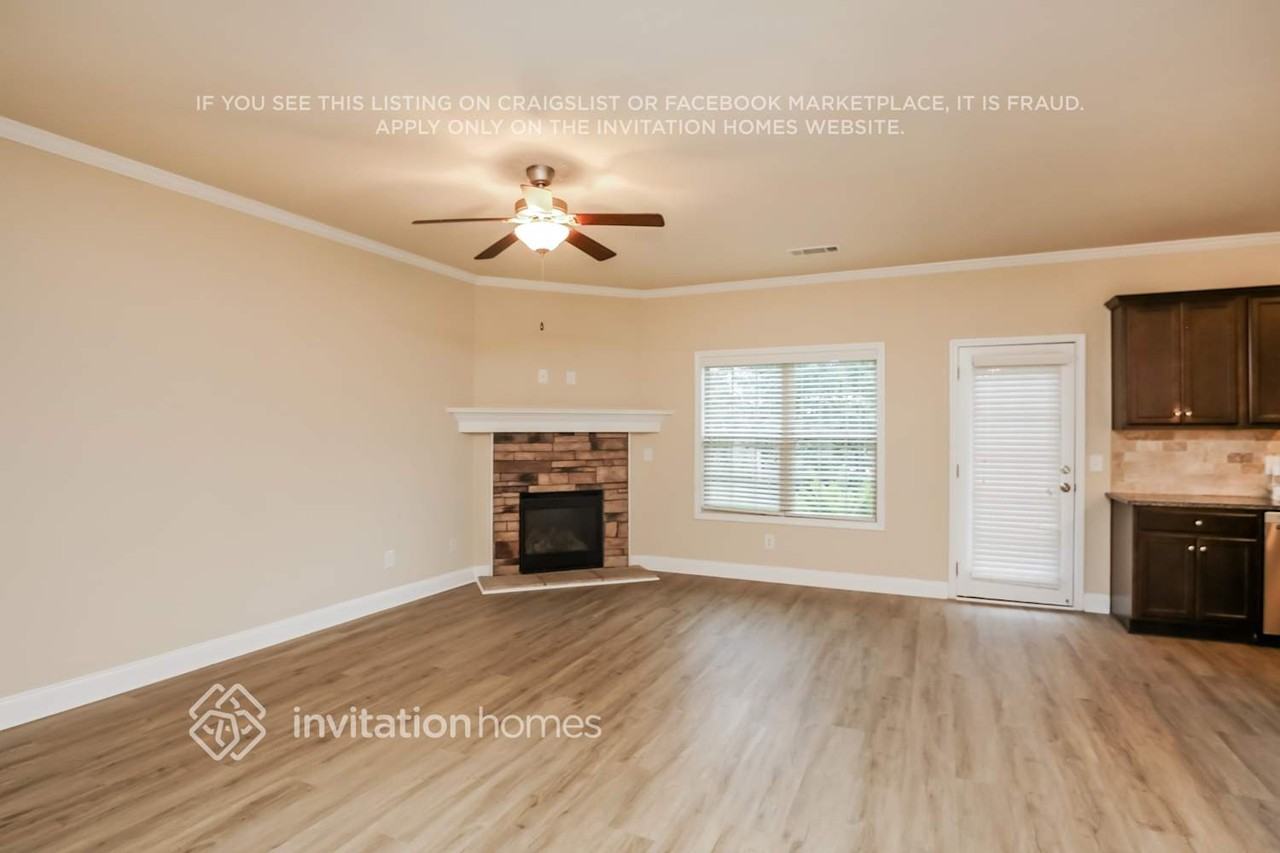 2511 Morgan Haven Ln - Photo 4 of 18