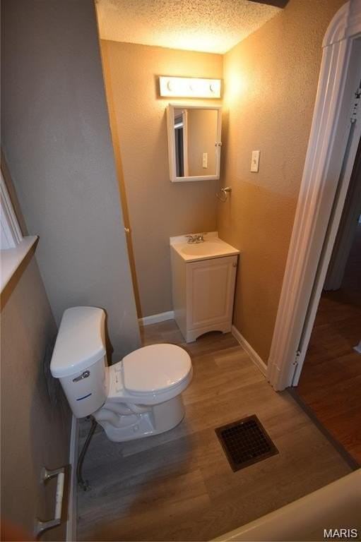 3436 Minnesota Ave - Photo 7 of 13