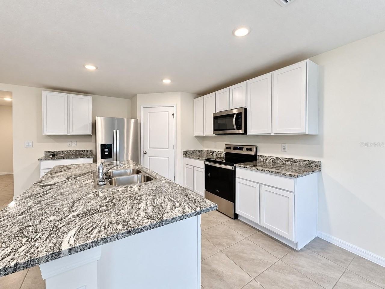 16535 Windmill Forge Pass - Photo 6 of 36