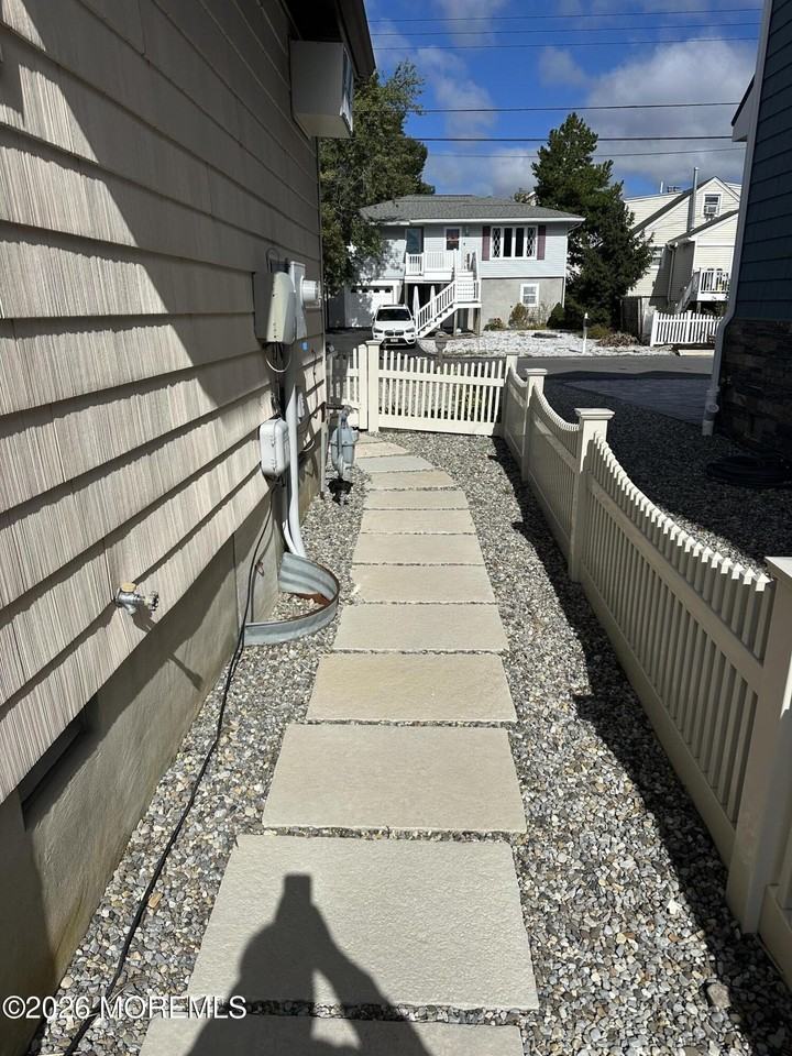 35 Bay Way #1 - Photo 4 of 17