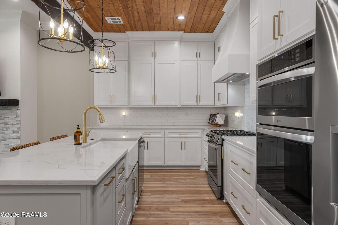 219 Harvest Creek Ln - Photo 6 of 40