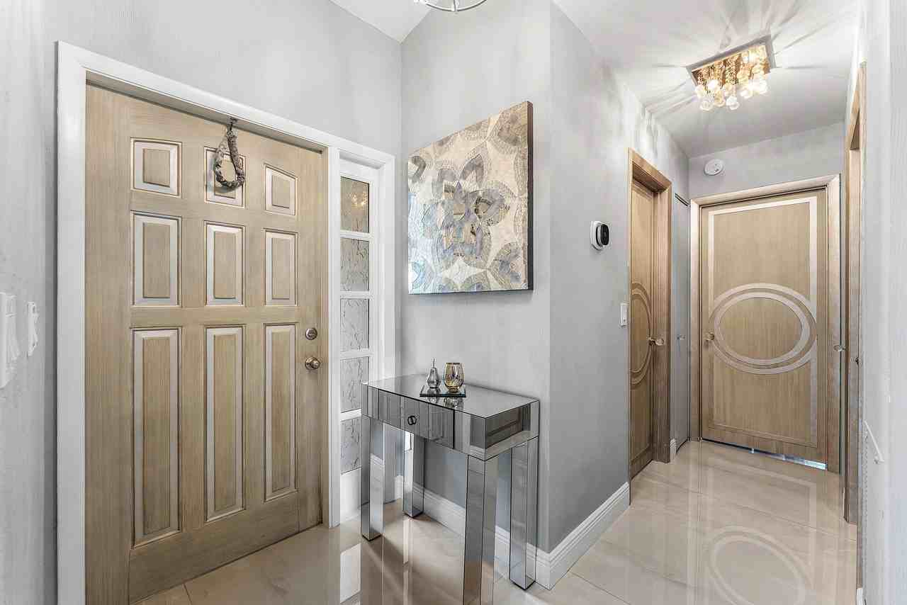 1417 Nw 26th Ave - Photo 3 of 48