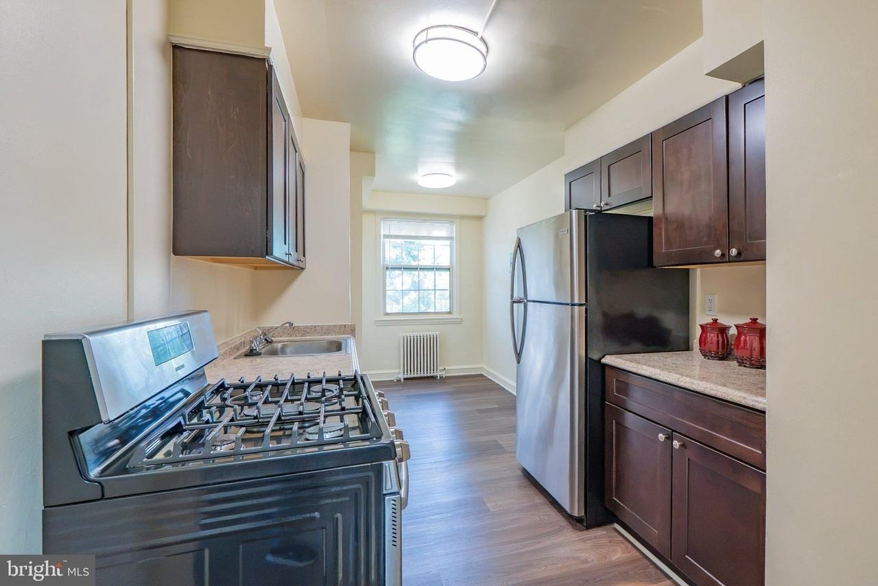 205 Elmira St Sw - Photo 3 of 10