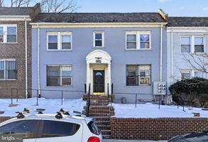 featured image of 1255 Meigs Pl Ne #3