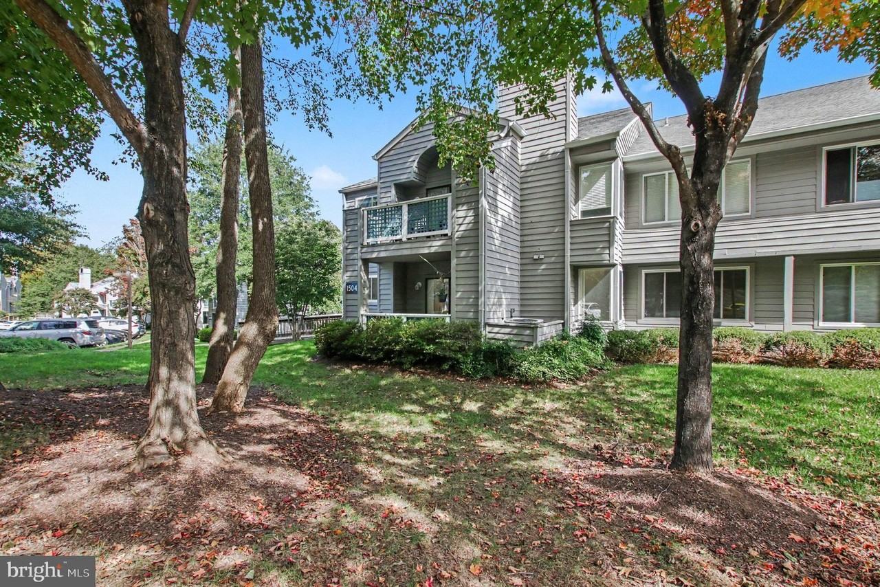 1504 Summerchase Ct #A - Photo 3 of 26