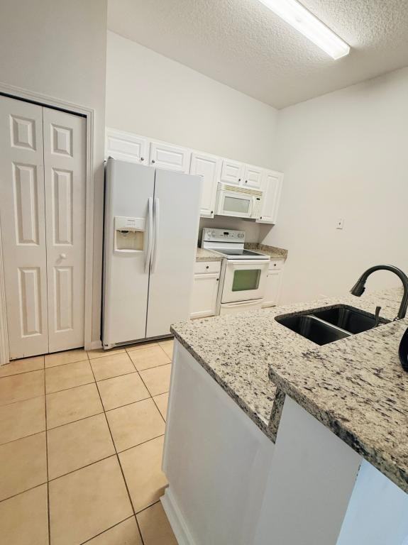 1442 Manotak Point Dr - Photo 2 of 8