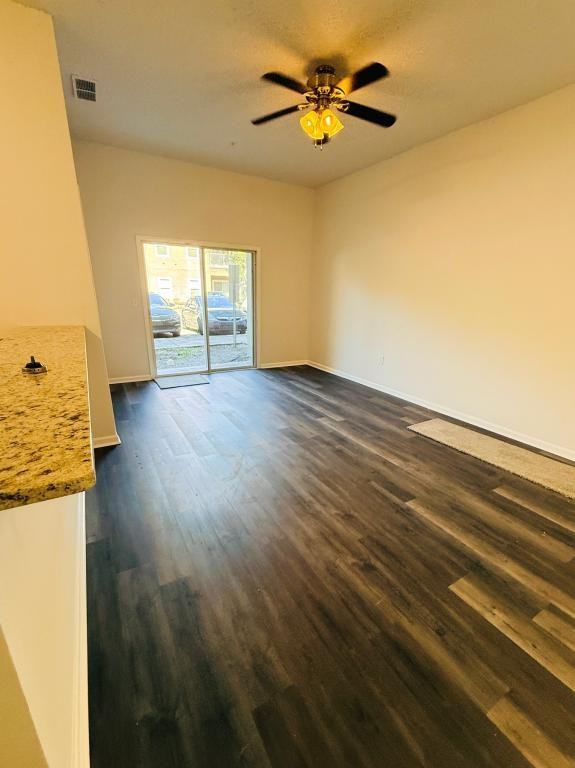 1442 Manotak Point Dr - Photo 5 of 8
