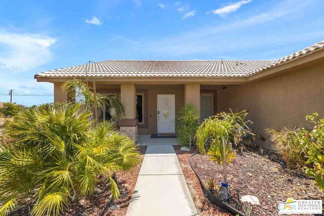 67365 Desert View Ave - Photo 7 of 47