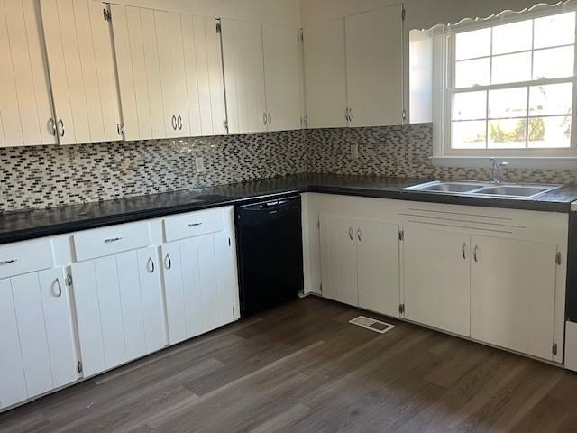 1500 Lilac Dr - Photo 2 of 13