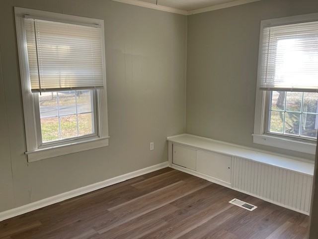 1500 Lilac Dr - Photo 4 of 13