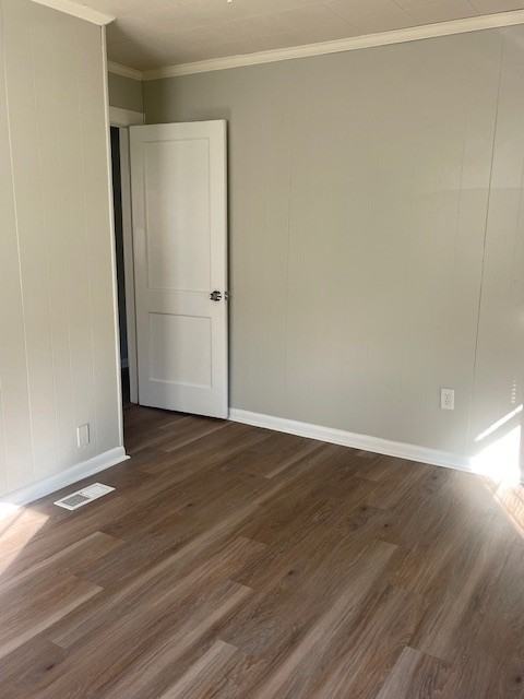1500 Lilac Dr - Photo 5 of 13