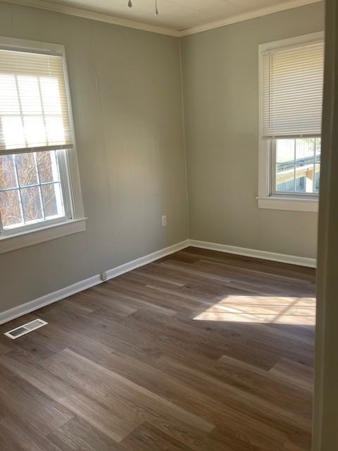 1500 Lilac Dr - Photo 6 of 13
