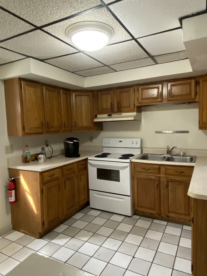 31 S Williams St #1 - Photo 2 of 8