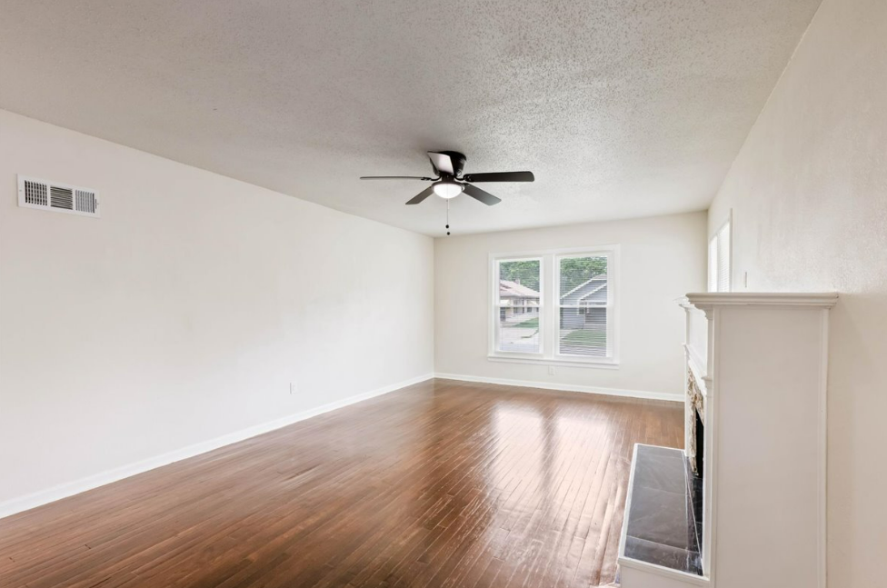 3646 Askew Ave - Photo 2 of 13