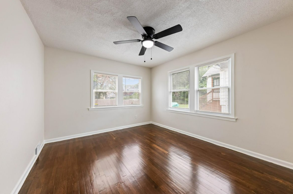 3646 Askew Ave - Photo 7 of 13