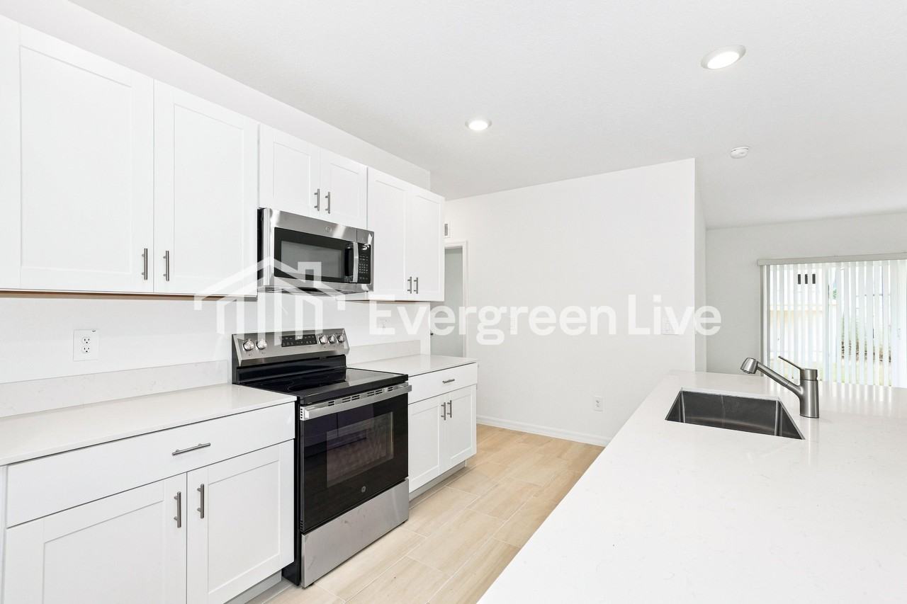 10162 Elderflower Dr - Photo 5 of 15