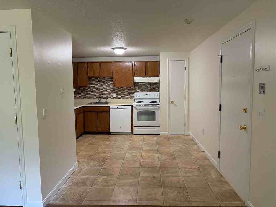 2108 White Cedar Blvd - Photo 7 of 23