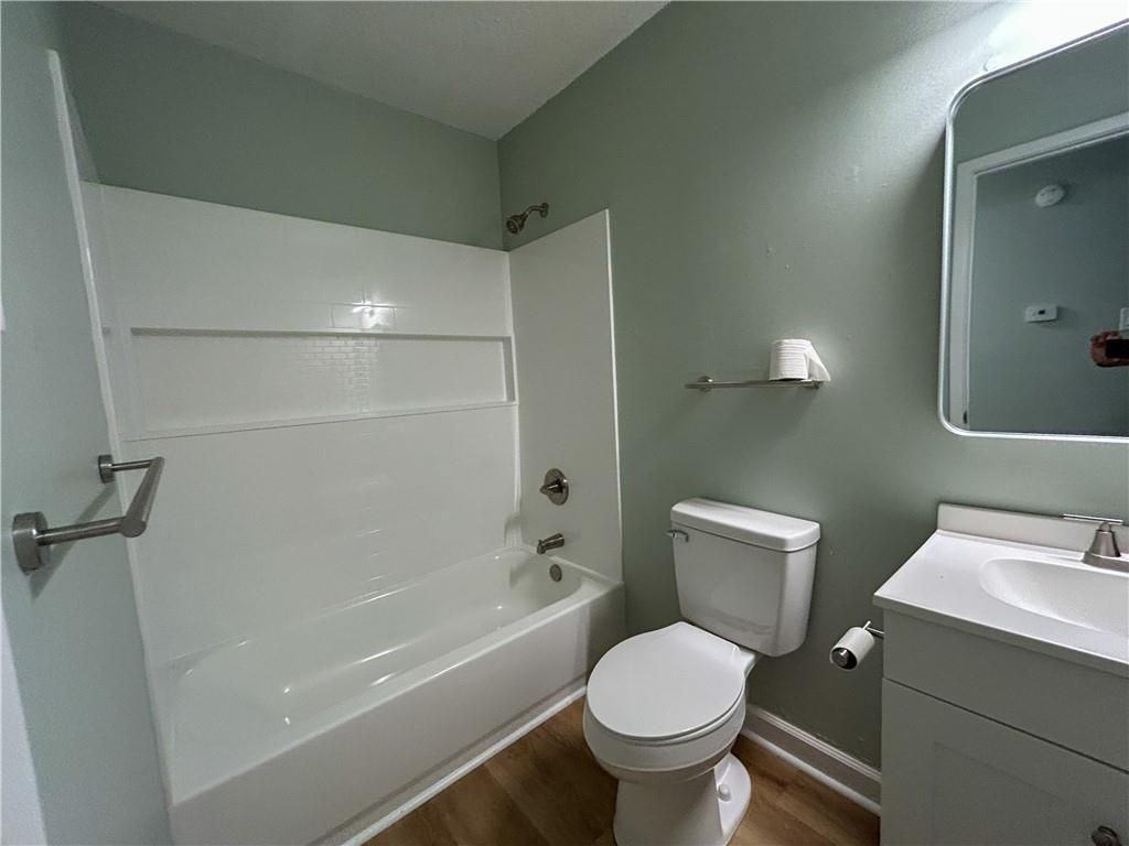 1716 Northview Dr - Photo 4 of 19