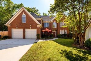 featured image of 1560 Oak Park Cv