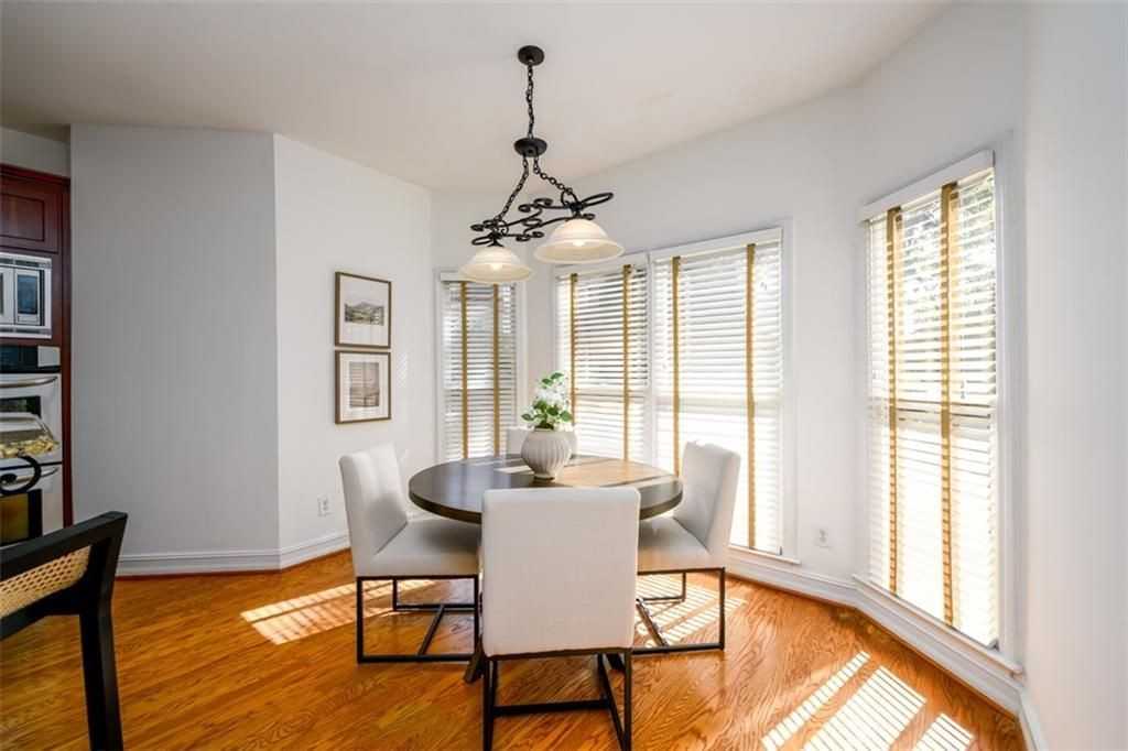 1560 Oak Park Cv - Photo 7 of 28