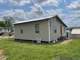 featured image of 6865 Island Rd