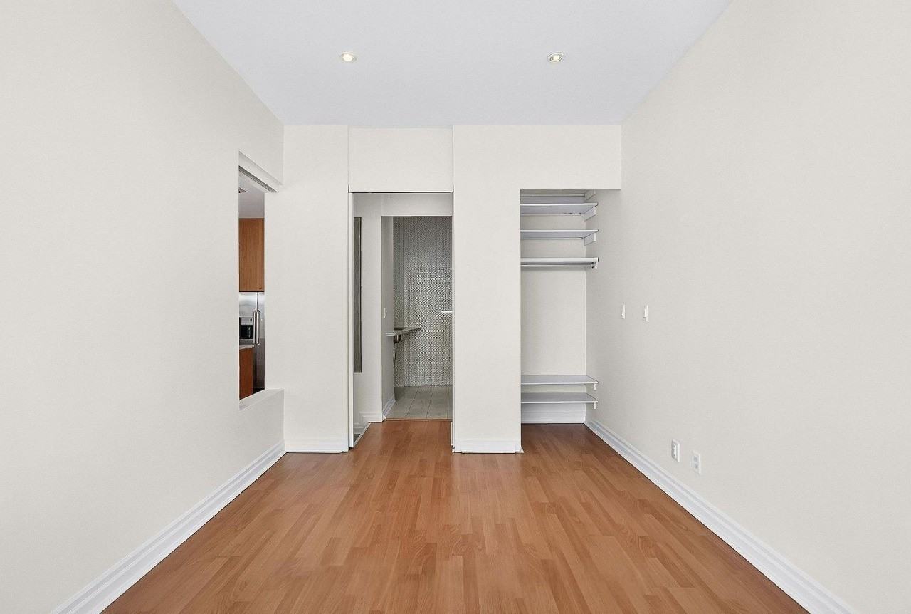 797 Don Mills Road #804 - Photo 3 of 15
