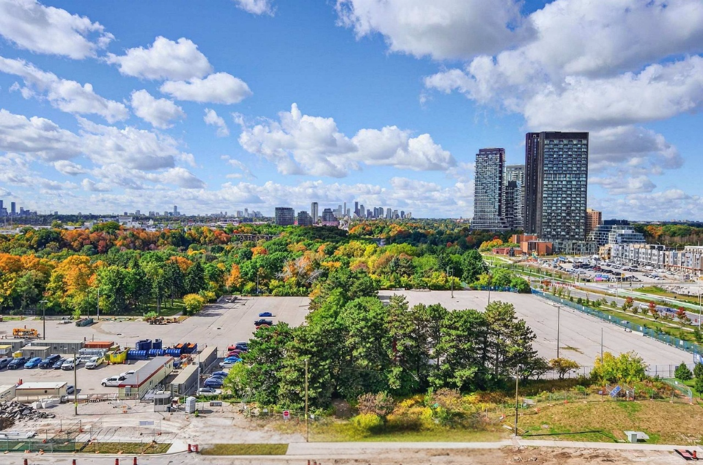 797 Don Mills Road #804 - Photo 5 of 15