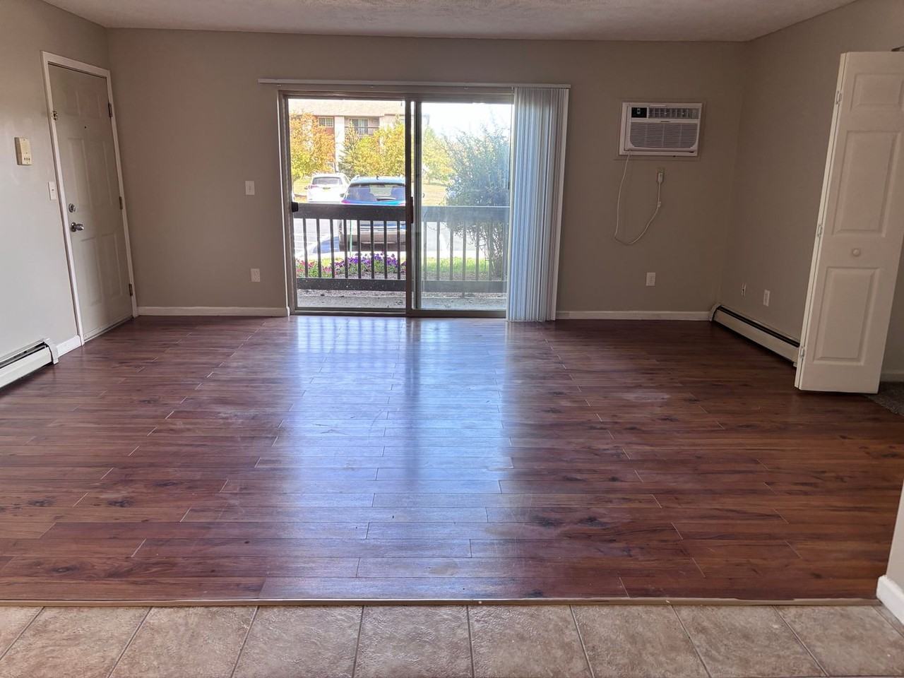 Lakepointe Apartment Homes - Photo 3 of 7