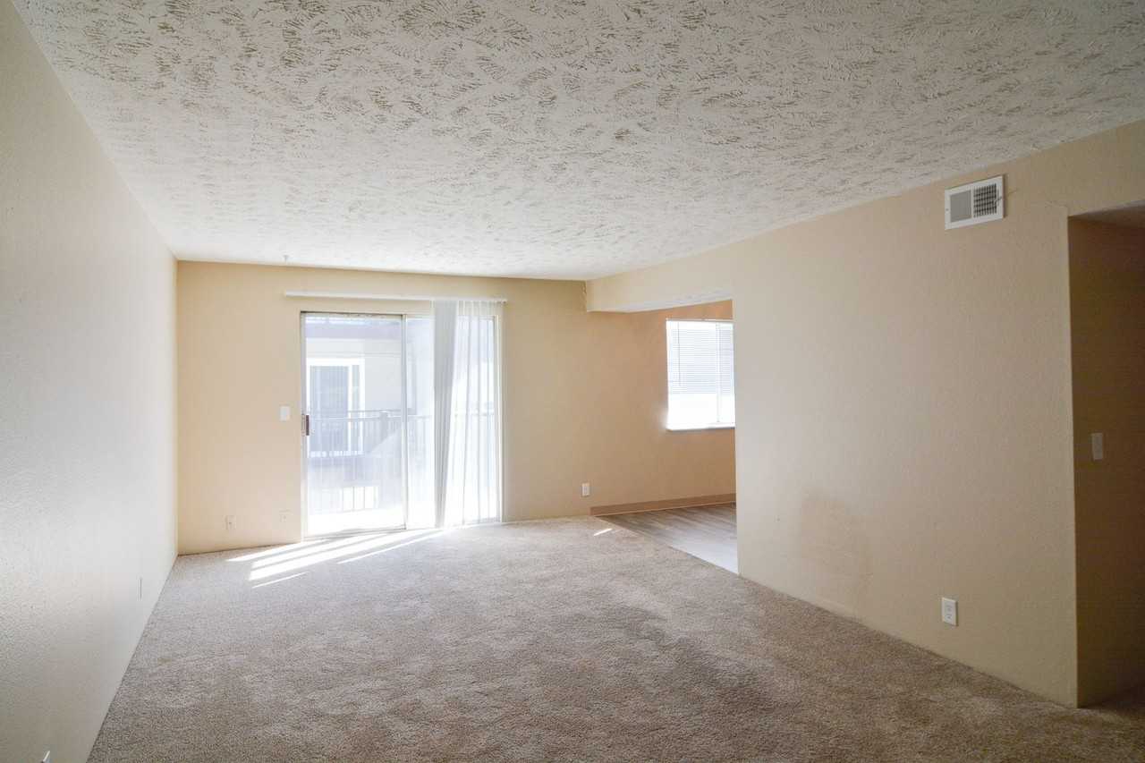 803 N 35th St #01 - Photo 7 of 16
