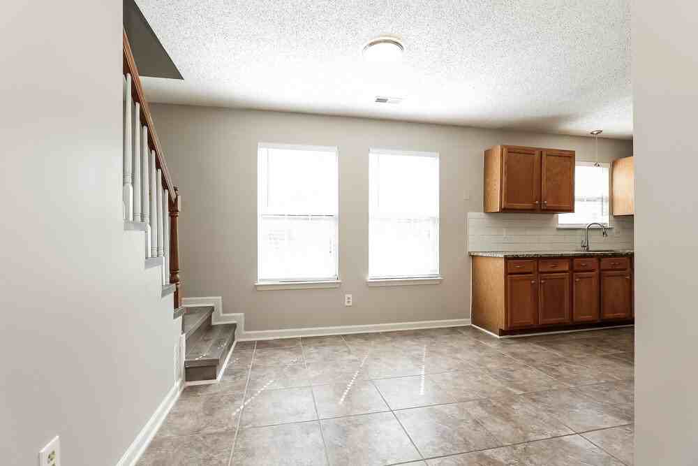 123 Bill Stewart Blvd - Photo 6 of 17