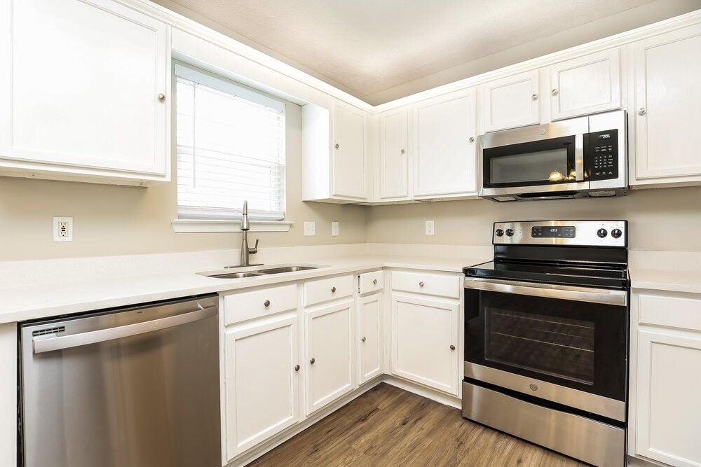3350 Mullins Ct - Photo 6 of 17
