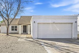 1237 E Wickieup Ln - Photo 1 of 1