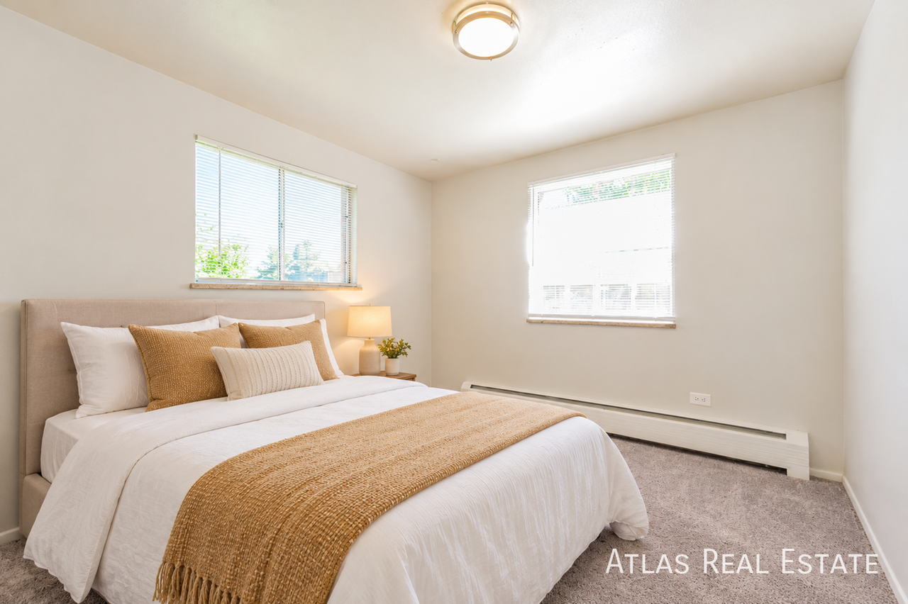 2377 S Locust St #D - Photo 3 of 14
