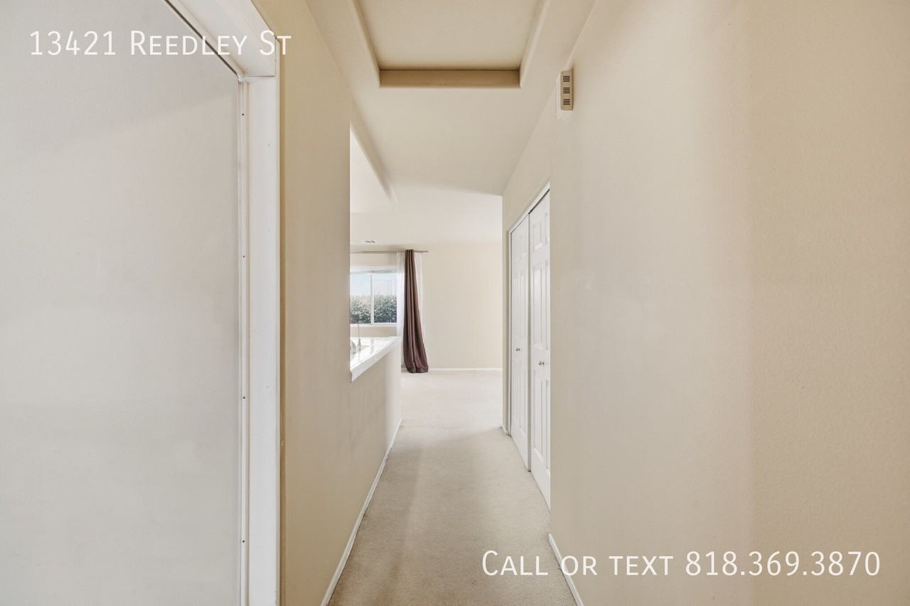 13421 Reedley St - Photo 6 of 28