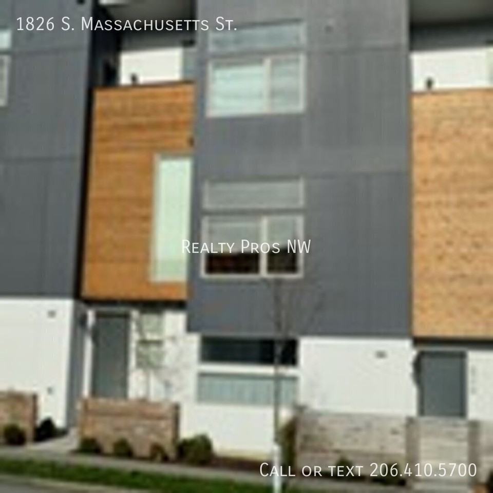 1826 S Massachusetts St - Photo 5 of 13