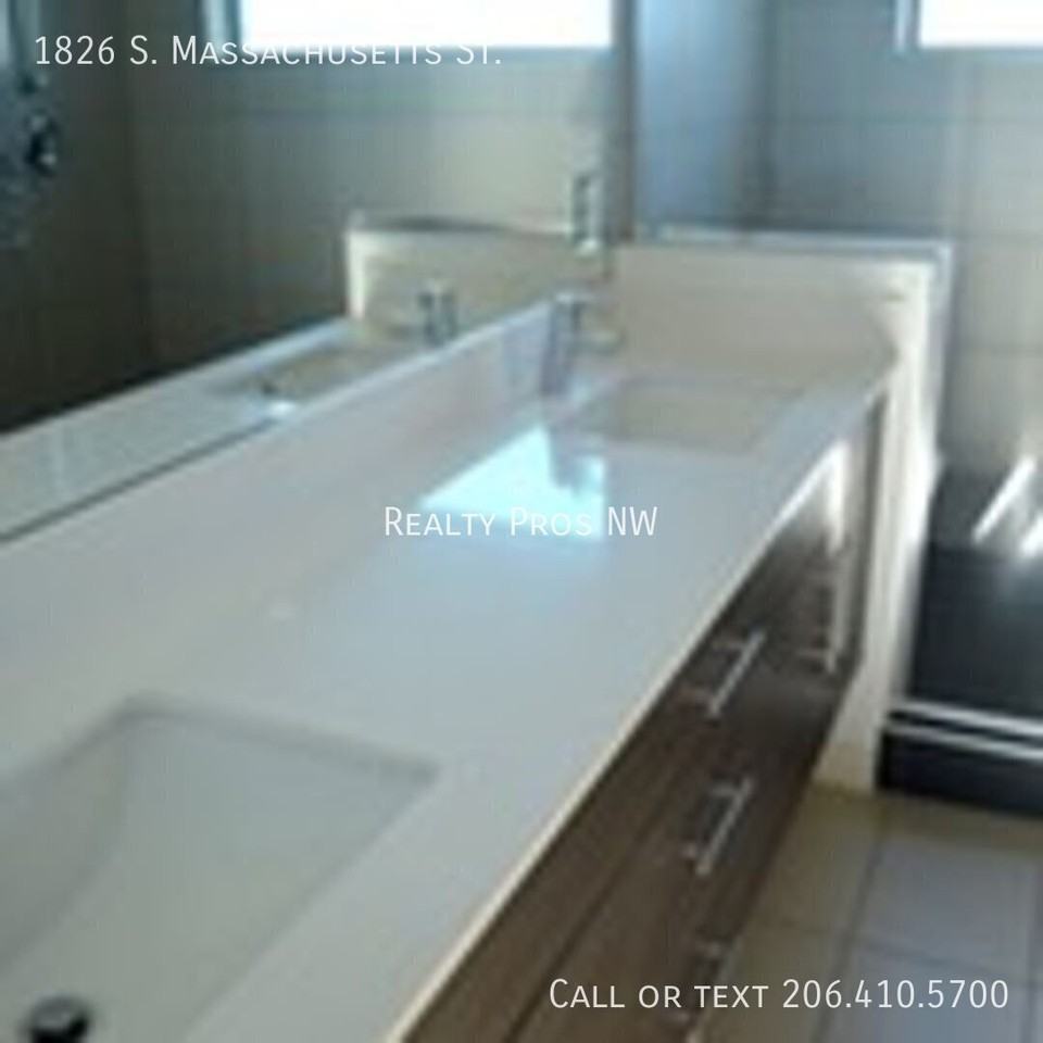 1826 S Massachusetts St - Photo 7 of 13