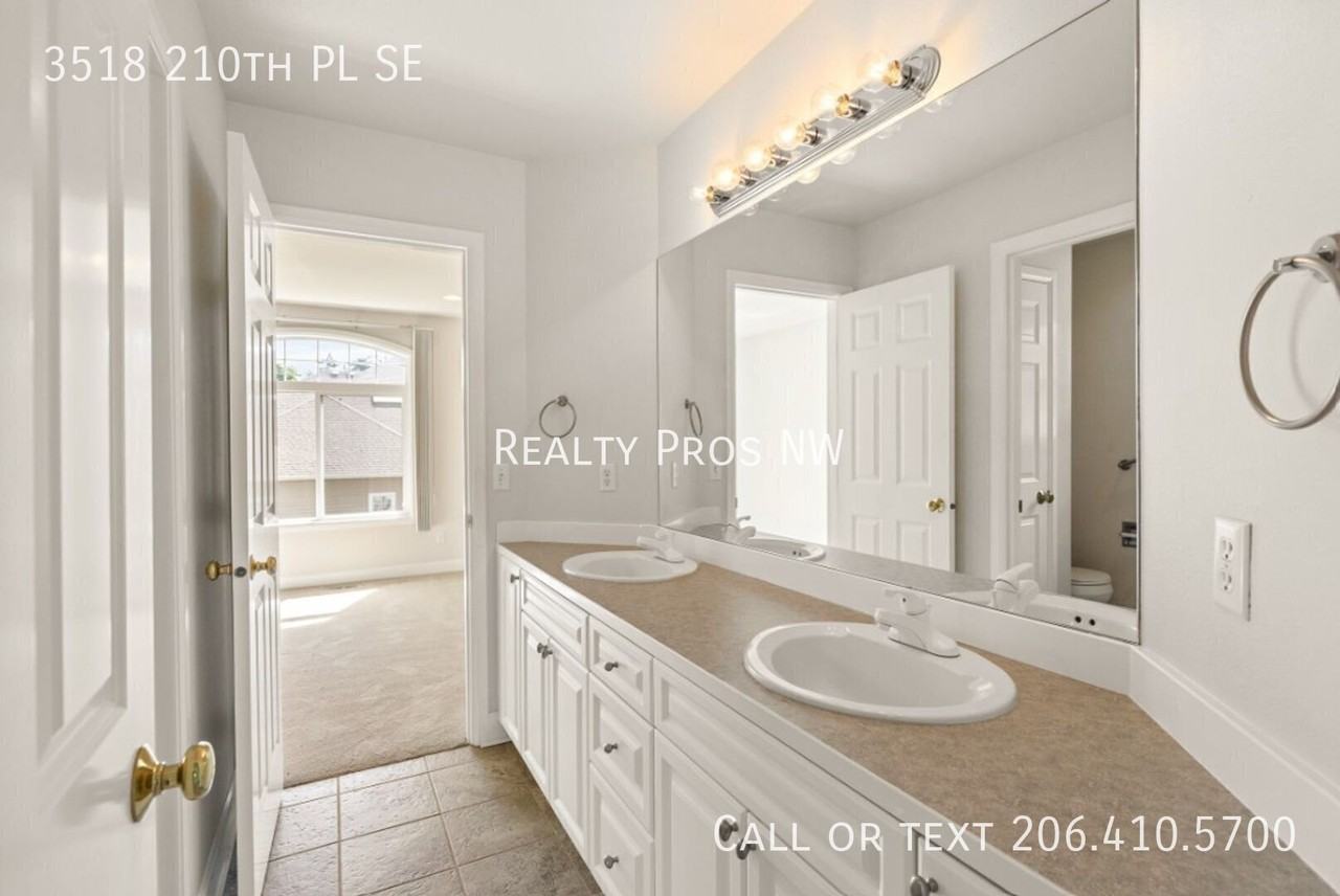 3518 210th Pl Se - Photo 5 of 25
