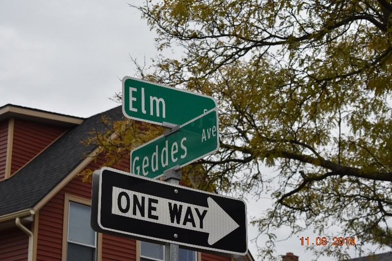 502 Elm St - Photo 2 of 20
