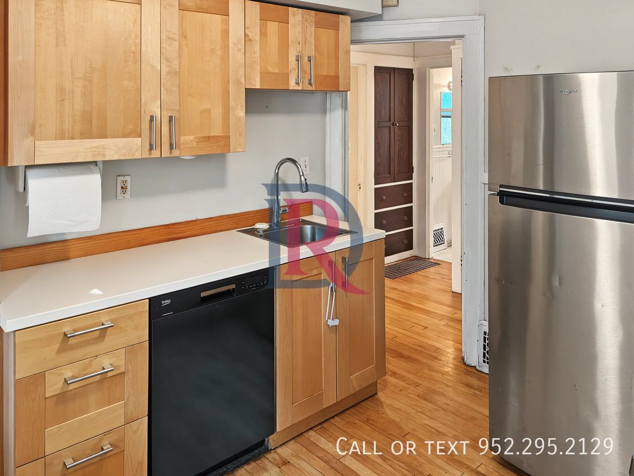 2518 Cleveland St Ne - Photo 2 of 20