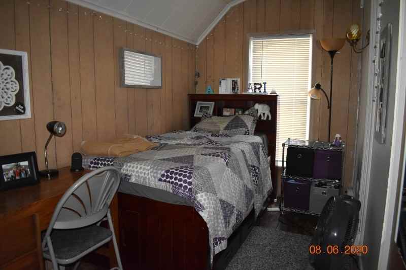 537 Elizabeth St #2 - Photo 2 of 7