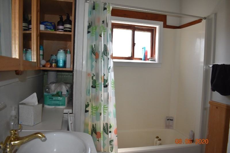 537 Elizabeth St #2 - Photo 6 of 7