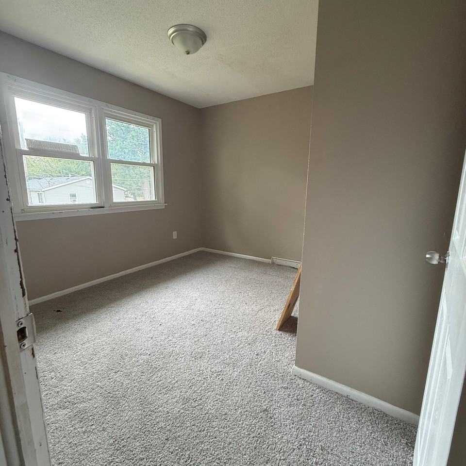 303 W 5th St #A - Photo 2 of 22