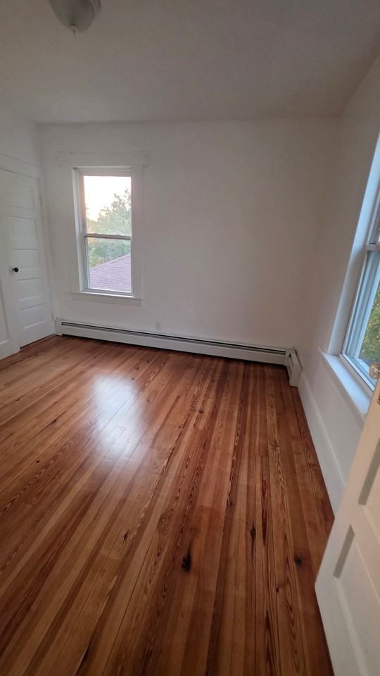 77 Riverdale St #2 - Photo 4 of 10