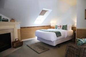 featured image of 41 Elm St #1