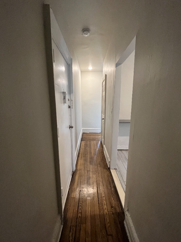 201 Claremont Ave #1 - Photo 3 of 11
